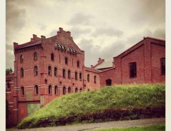 Labro museum, Old building